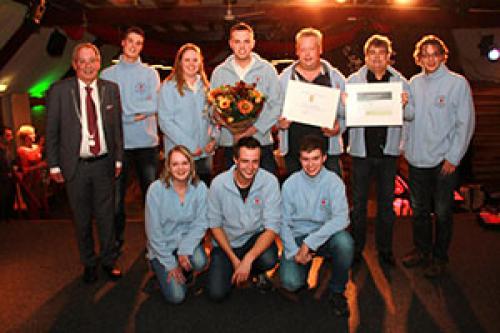 Doezumer Oudjaars Ploeg wint Vrijwilligersprijs Grootegast 2014!